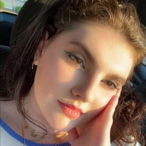 Meet your Posher, Cayenne